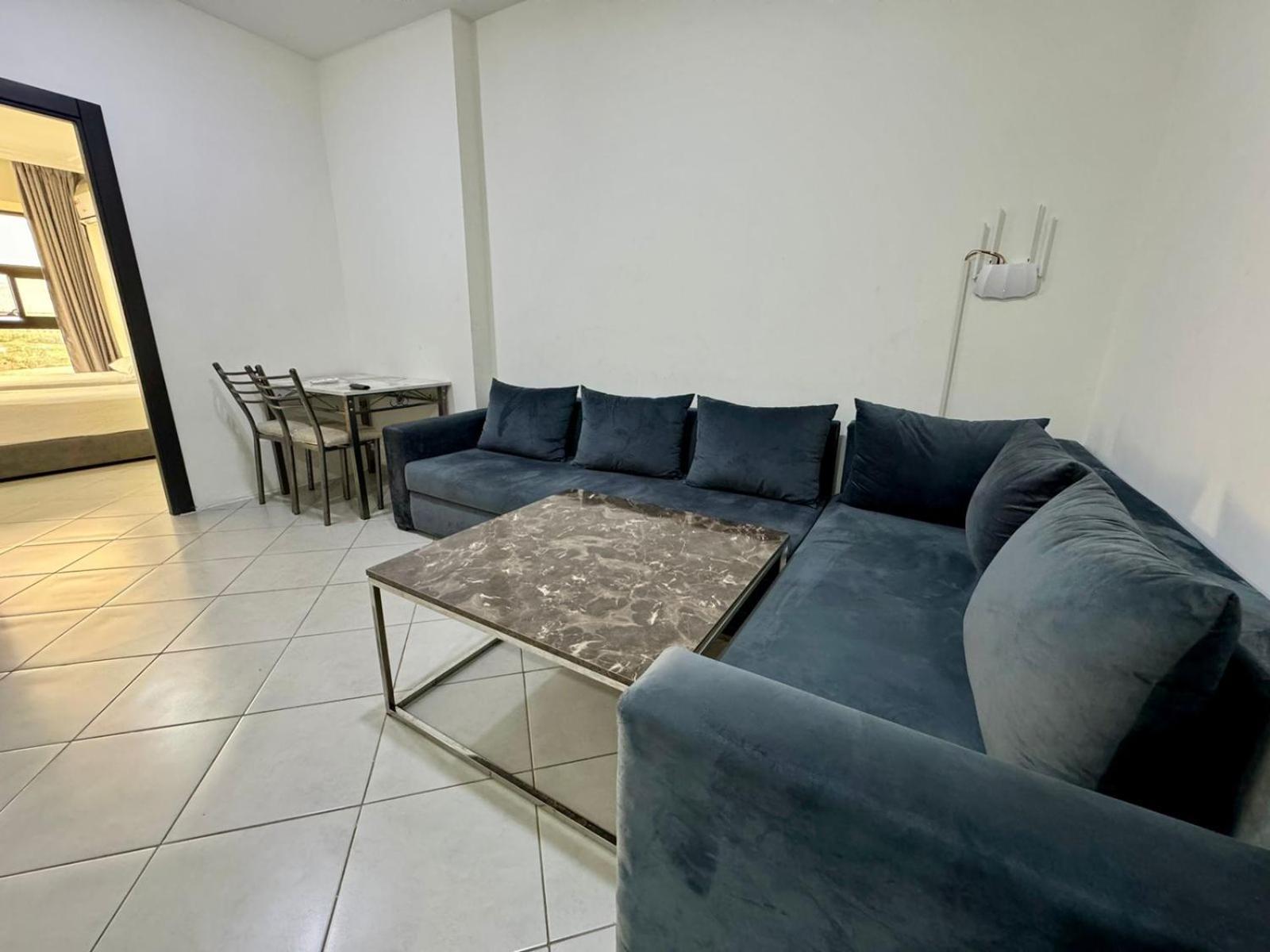 2 Chambres Calme Centre Ville Tangier Bagian luar foto